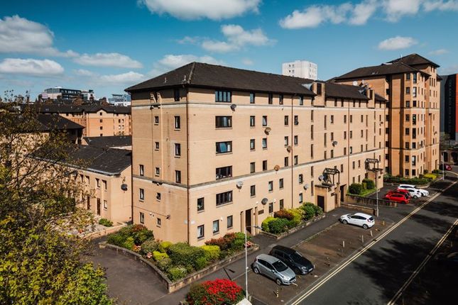 Thumbnail Flat for sale in Parsonage Square, Glasgow