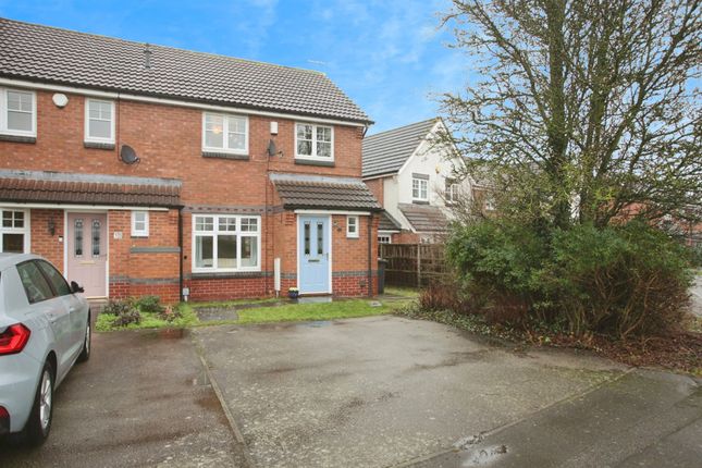 End terrace house for sale in Canal Way, Hinckley