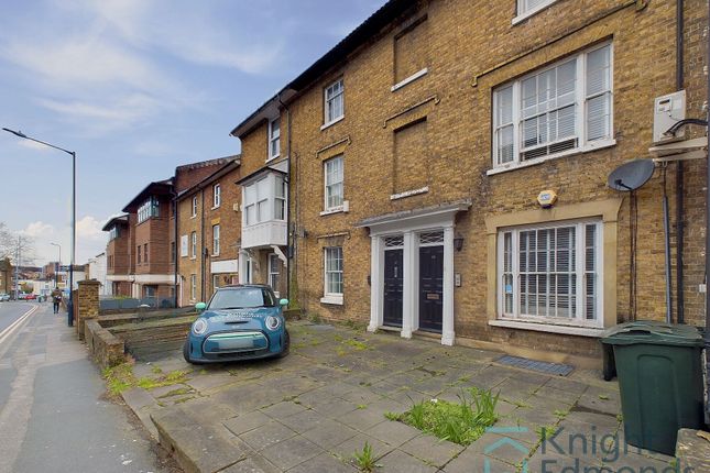 Terraced house to rent in Albion Place, Maidstone