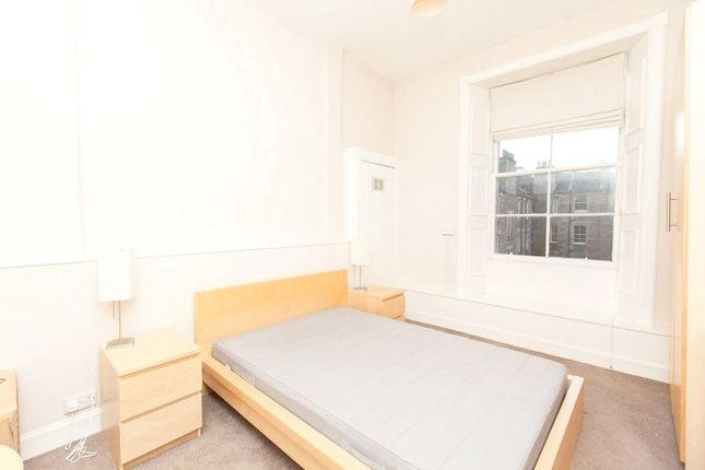 Flat 3F3, 34, Comely Bank Avenue, Edinburgh photo 5