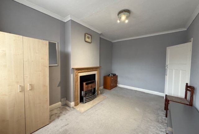 477b, Kingsbury Road, London photo 2