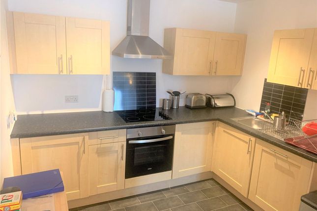 Apt 18, 10B Moss Street, Liverpool photo 4