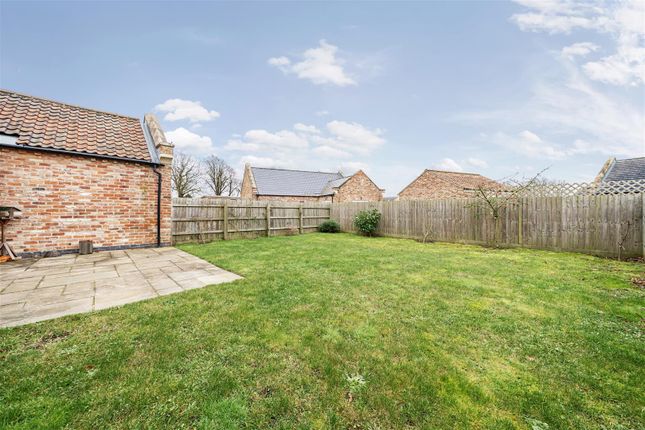 Bungalow for sale in The Gables, Hundleby, Spilsby