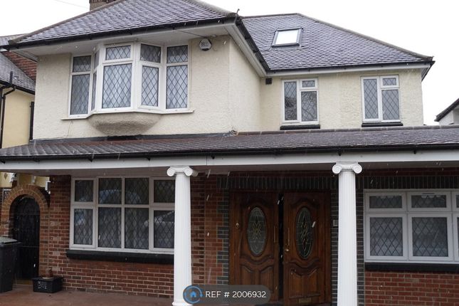 Thumbnail Detached house to rent in Southway, Totteridge