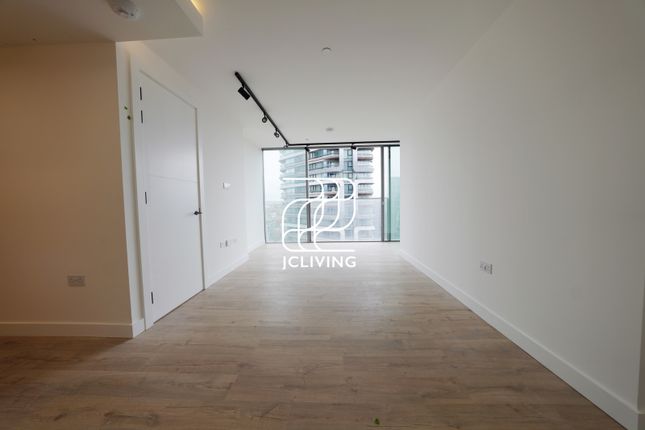 Valencia Tower 3 Bollinder Place,  London Ec1V