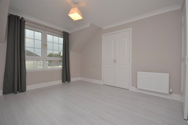 Flat 16, 2, Braid Avenue, Dumbarton photo 4