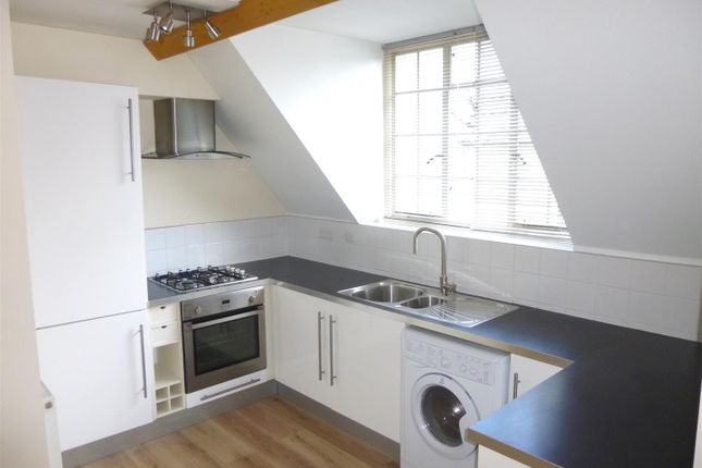 Thumbnail Flat to rent in St. Mary Street, Chippenham
