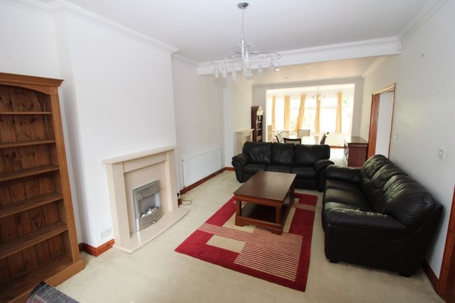 Thumbnail Detached house to rent in Hart Grove, London