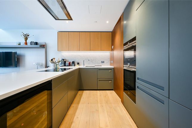 Flat 45, 1, Canal Reach, London photo 4