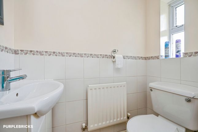 25, Lingfield Close, Bootle photo 4