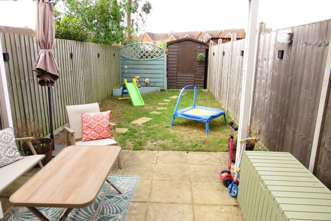 13, Swanton Close, March photo 4