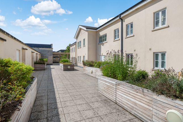 Thumbnail Flat for sale in New Marchants Passage, Bath, Somerset