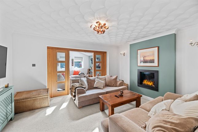 62 Waterside Drive, Frodsham photo 3