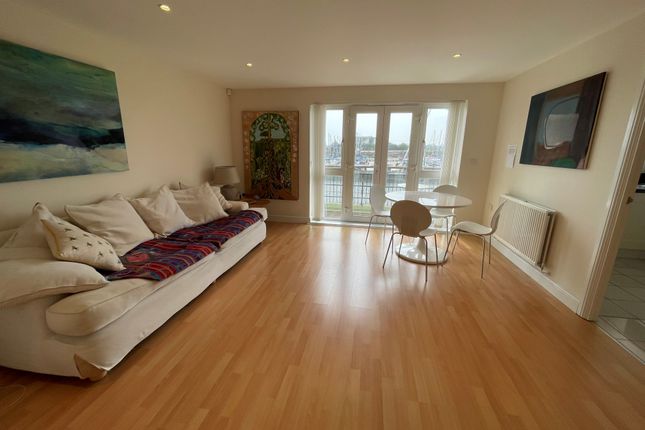 Flat 21 County Wharf, Pier Road, Littlehampton photo 3