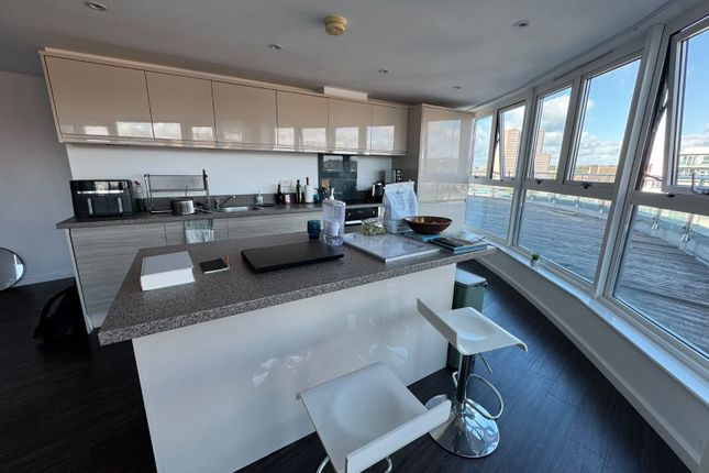 Apartment 1015, Marco Island,, Huntingdon Street, Nottinghamshire photo 5