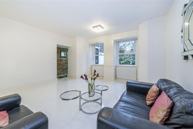 Thumbnail Flat to rent in Fitzjohns Avenue, Hampstead