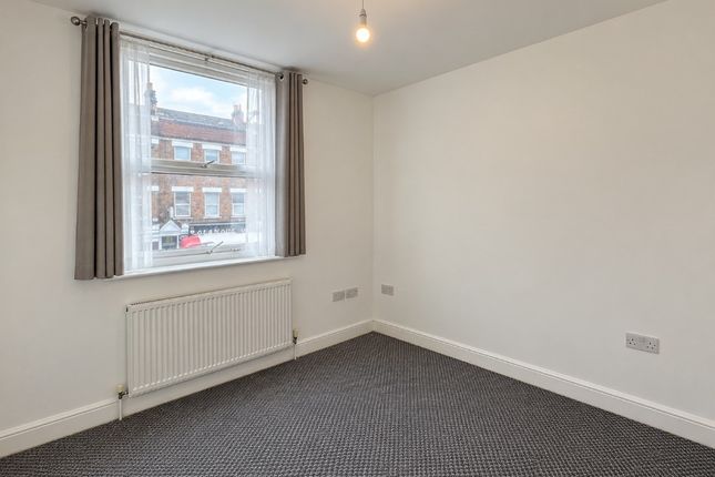26a The Broadway, SOUTHALL photo 4