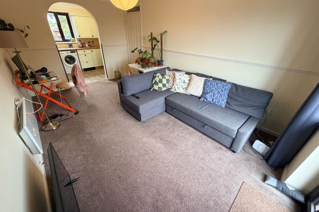 11 Breckland Court, Pike Lane, THETFORD photo 3
