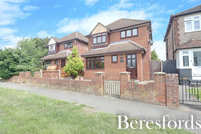 3-bed detached on 158A, Rayleigh Road, Brentwood, £495,000