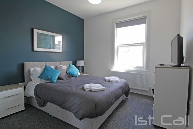 Room 4, 4, Honiton Road, Southend On Sea photo 2