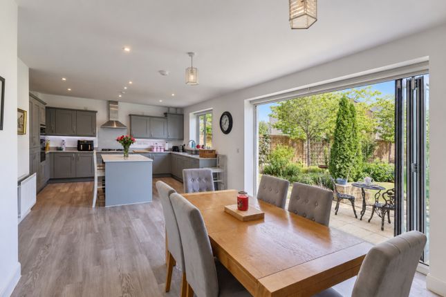 5, College Place, Witney photo 4