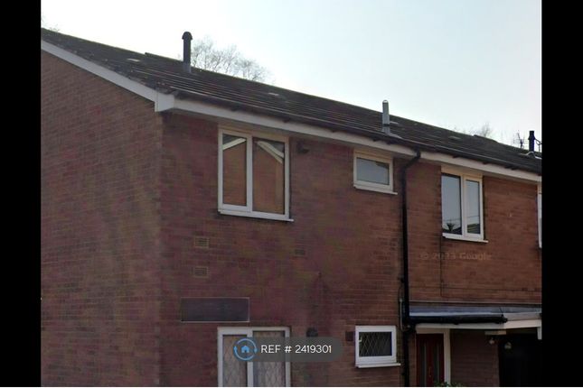 2-bed flat on Manor Court, Lowton, Warrington, £725/mo
