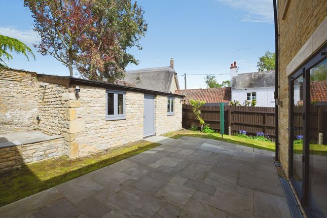 4, Woodnewton Road, Peterborough photo 4