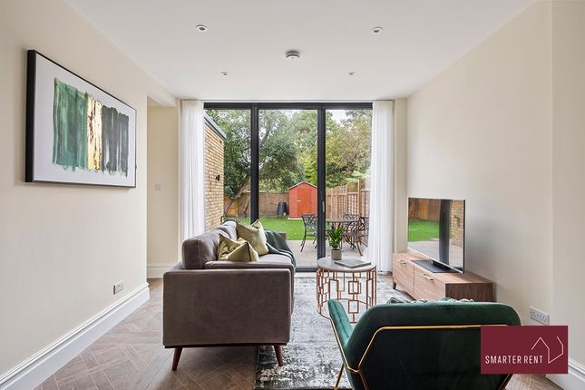 16, Burlington Avenue, Kew photo 4
