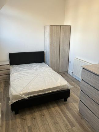 Room to rent in George Road, Birmingham