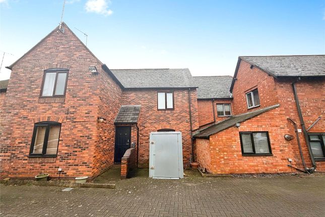 31, Spring Lane, Warwickshire photo 2