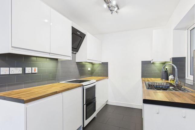 68 Chapel Lane, Scunthorpe photo 2
