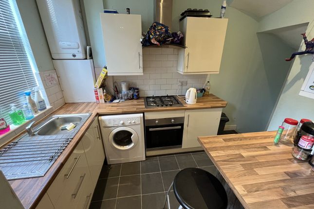 Pennington Grove, Leeds photo 5