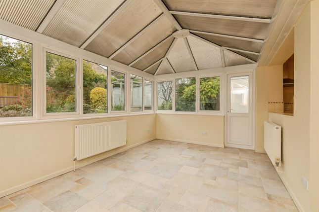 15, Brookside Close, Bath photo 2