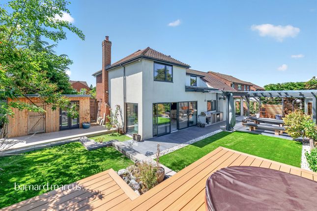 26, Auriol Park Road, Worcester Park photo 3