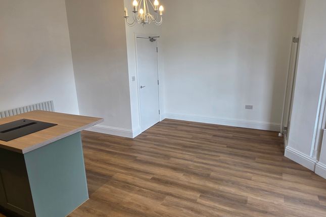 4, Woodland Road, Darlington photo 3