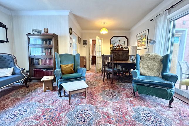9, Nevilles Cross Villas, Durham photo 3