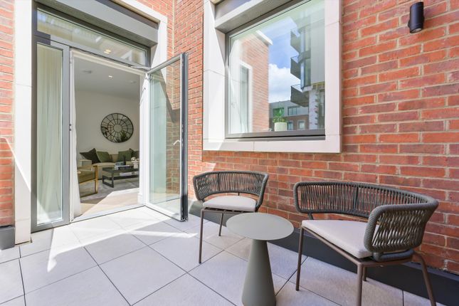 408 - 430, Chiswick Green, London photo 3