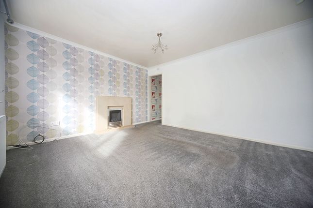 23 Moor Avenue, Wigan photo 3