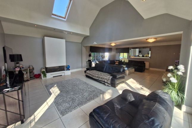 2, Little Acre, Maghull photo 4