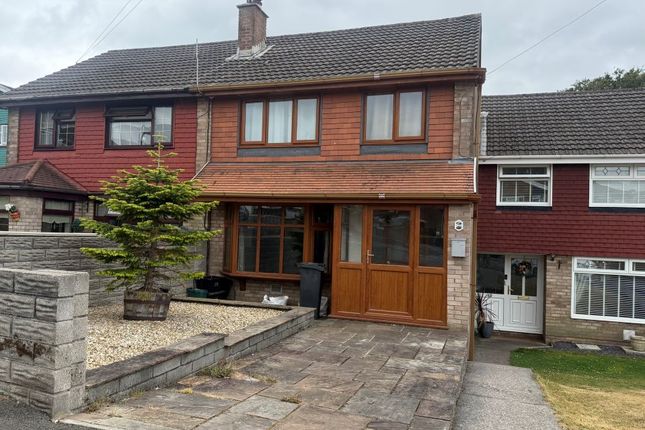3-bed house on 47, Heol Derwen, Neath, £110,000