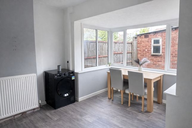 384, Queslett Road, West Midlands photo 4
