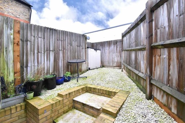 2 Beaumaris Mews, Ballina Street, London photo 4