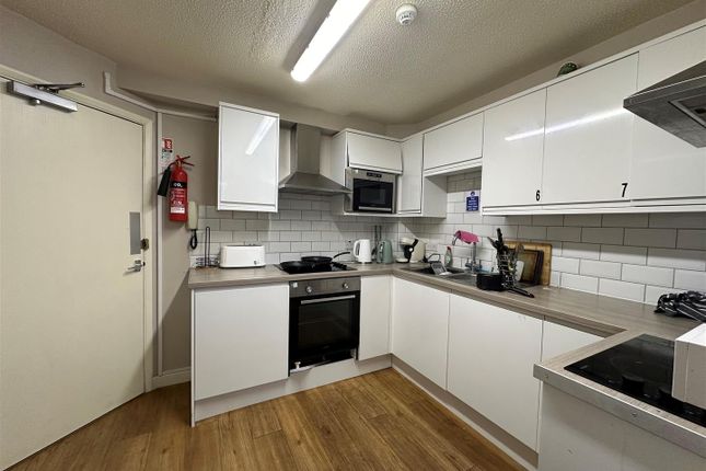 Room 2, 168, East Road, Cambridge photo 4