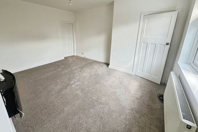 15, Chilham Road, Manchester photo 4