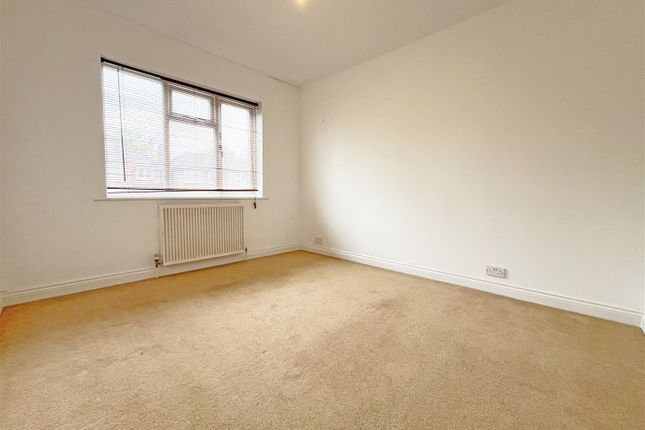 Detached house to rent in Rydale Road, Nottingham