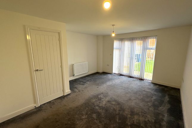 12, Barlow Street, Staffordshire photo 3