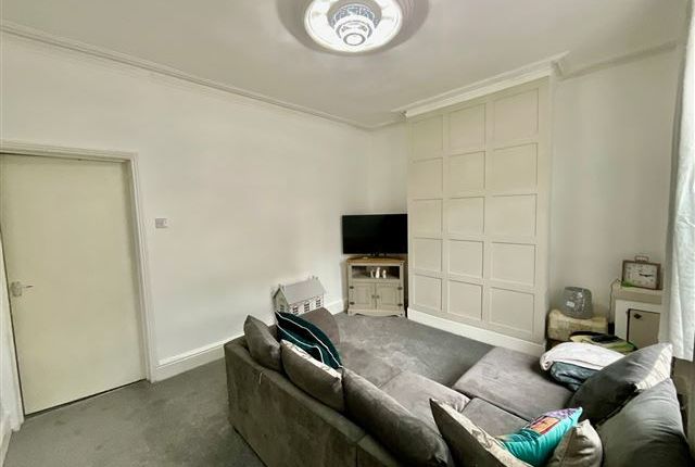 3, Hague Avenue Renishaw, Sheffield photo 2