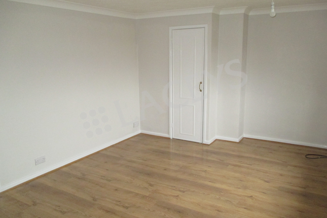 33 St. Johns Road, Yeovil photo 5