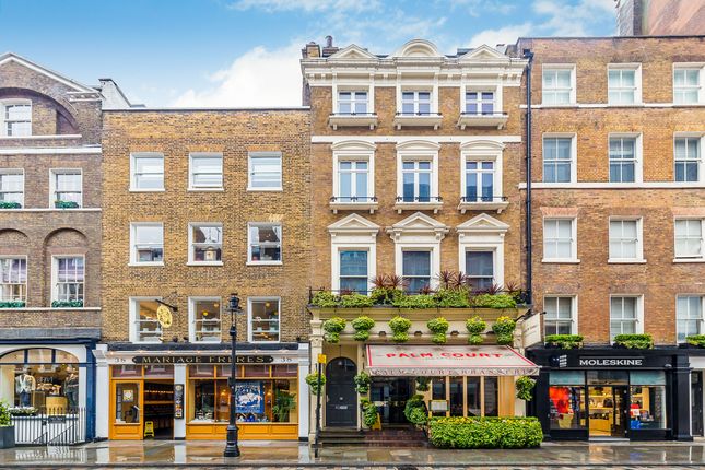 Flat to rent in King Street, London