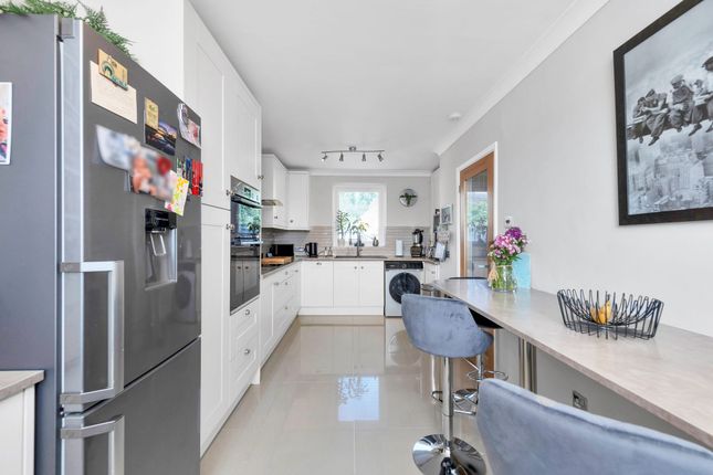 61 Cardiff Place, Royston photo 4